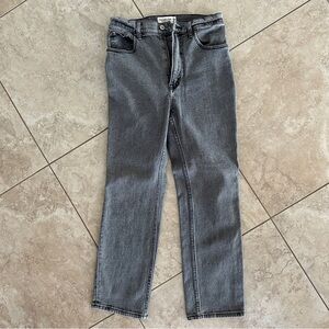 Women’s  Abercrombie & Fitch The Ankle Straight Ultra High Rise jeans gray
